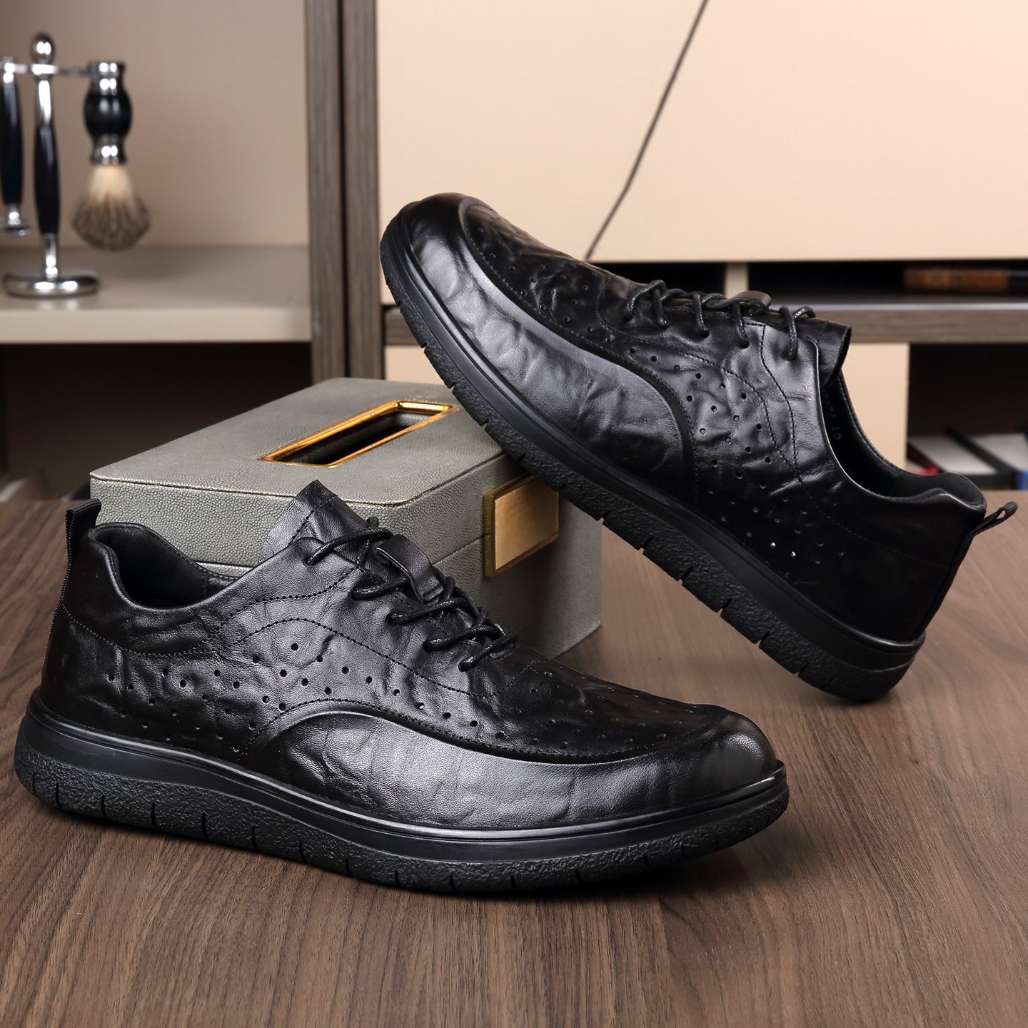 Casual lederen schoenen Elegan - Leather Work Outfit recensie en prijs