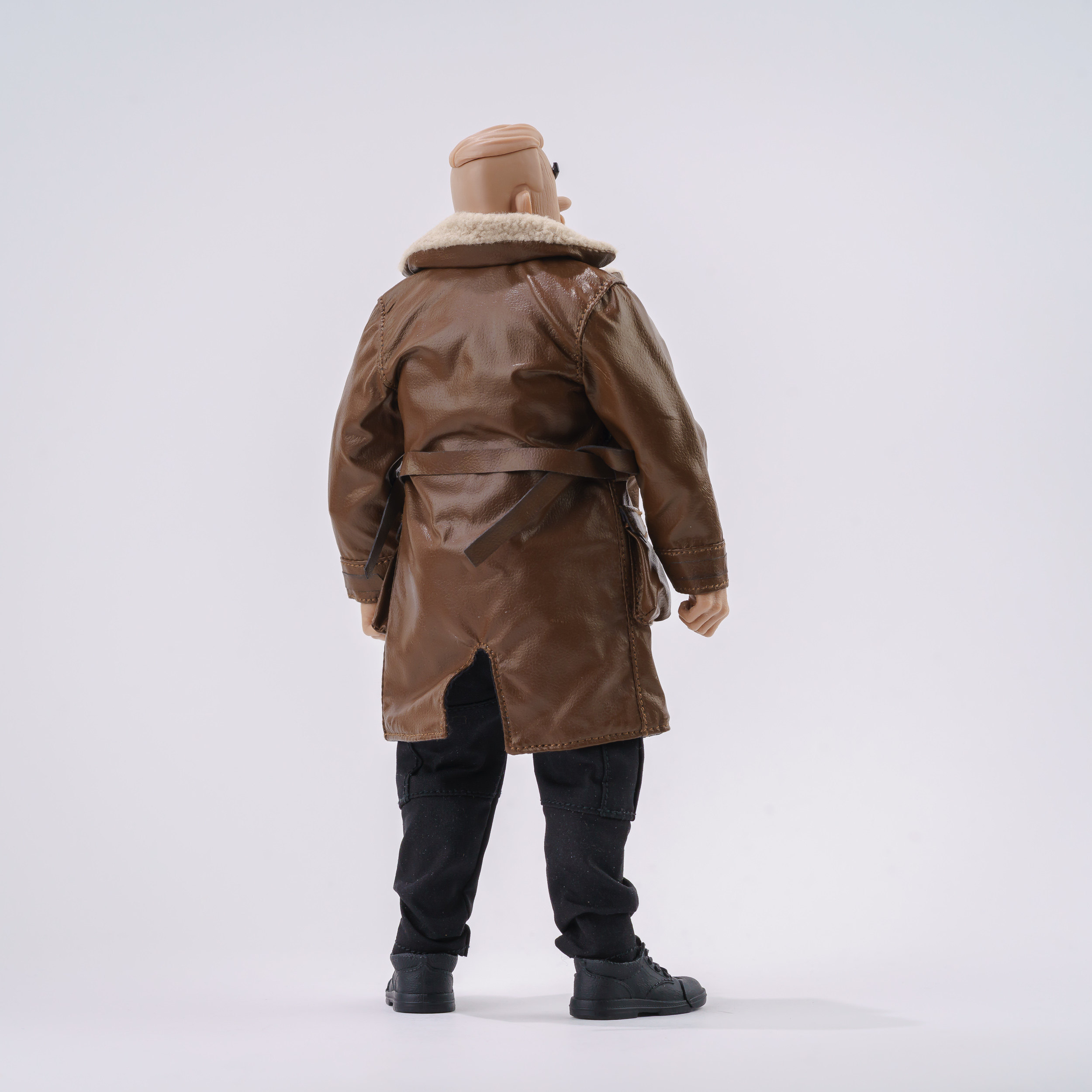 1/12 Schaal Middelbare leeftij - Leatherworking Items recensie en prijs