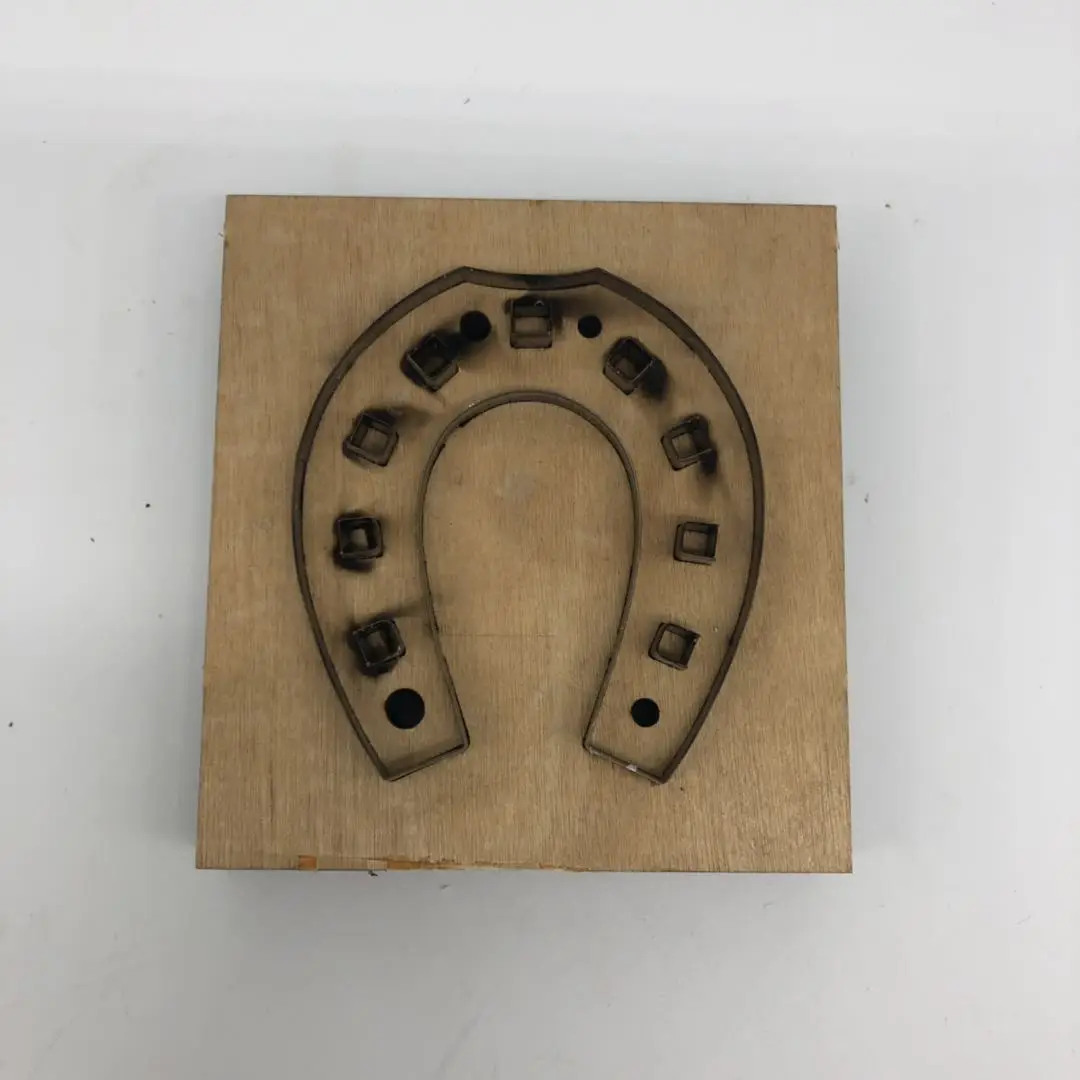 Aangepaste gereedschapsform Ja - Leatherwork Templates recensie en prijs